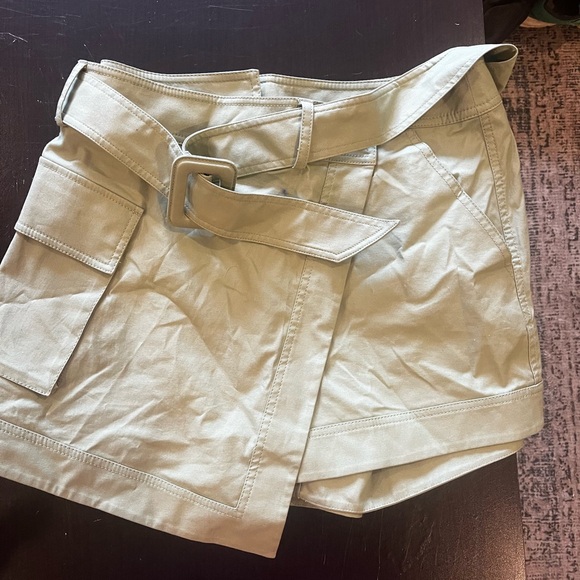 SIMKHAI Lizette Belted Utilitarian Miniskort - Picture 7 of 8